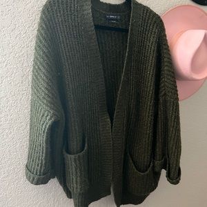 Zara wool sweater hunter geeen